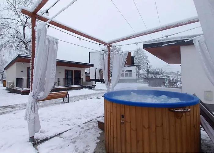 Wrzos & Wellness Hotel *