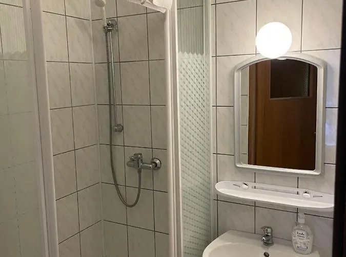 Wrzos & Wellness Hotel *